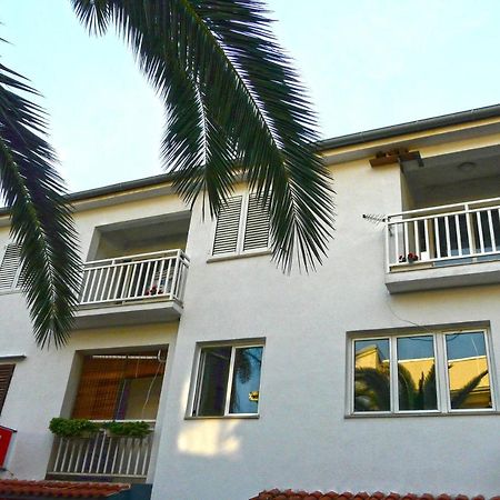 Apartments By The Sea Drvenik Donja Vala, Makarska - 6756 Exterior photo