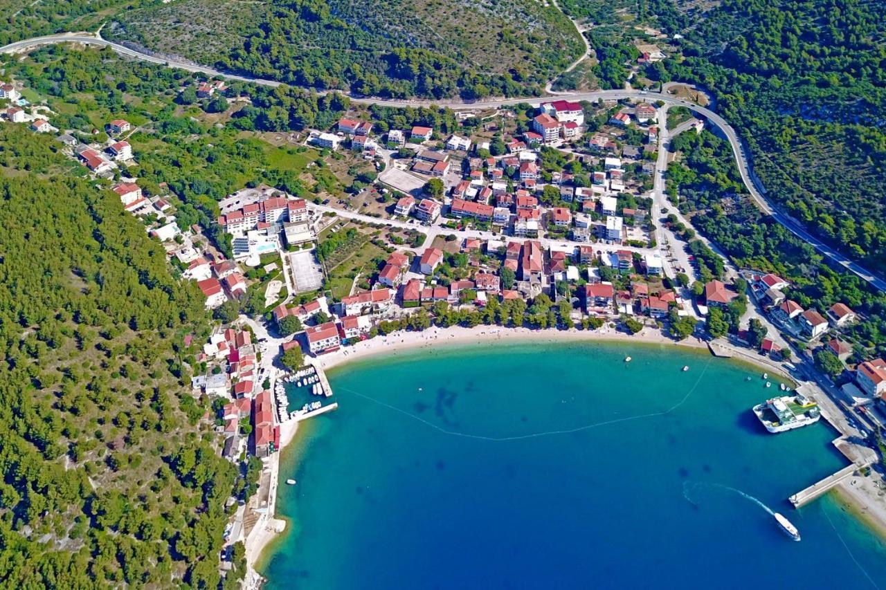 Apartments By The Sea Drvenik Donja Vala, Makarska - 6756 Exterior photo